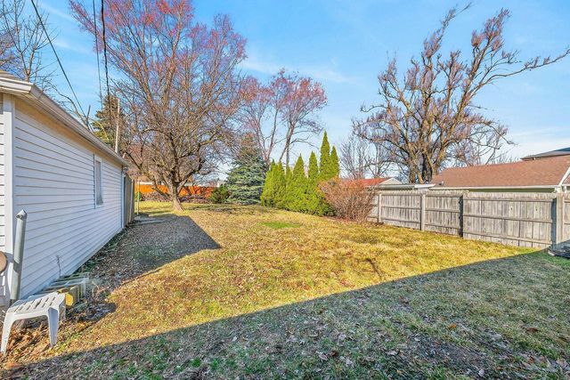 5402 39th AVENUE, Kenosha, WI 53144