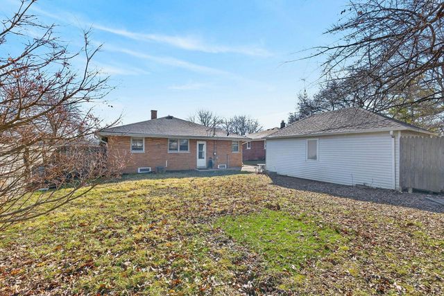 5402 39th AVENUE, Kenosha, WI 53144
