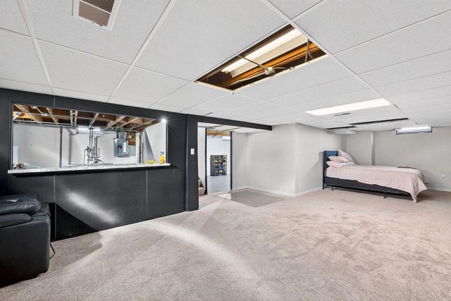 5402 39th AVENUE, Kenosha, WI 53144