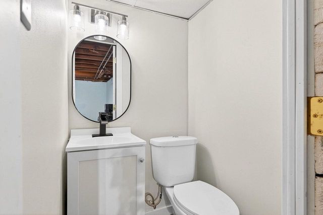 5402 39th AVENUE, Kenosha, WI 53144