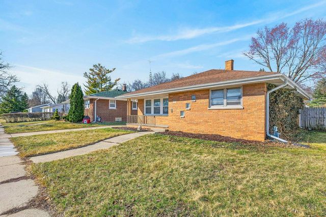 5402 39th AVENUE, Kenosha, WI 53144