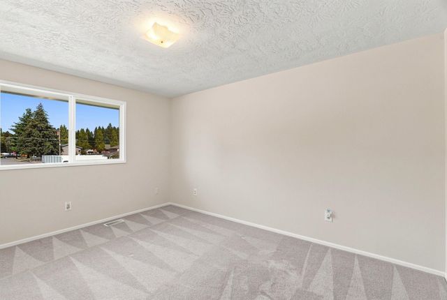 11912 E 25th Ave, Spokane Valley, WA 99206