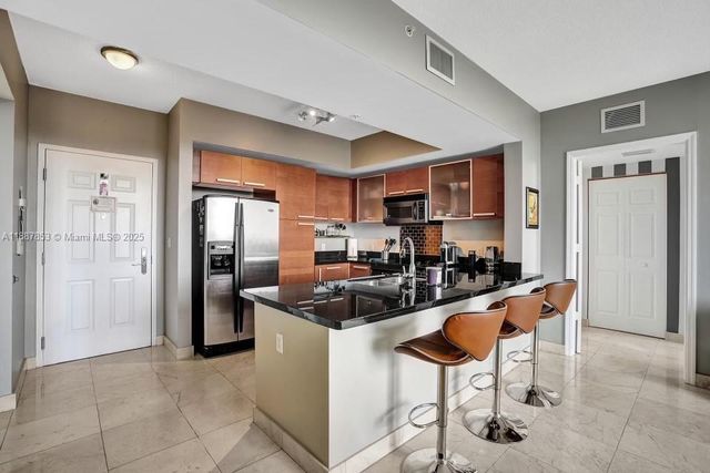2030 S Douglas Rd 816, Coral Gables, FL 33134