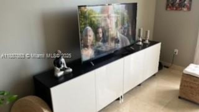 2030 S Douglas Rd 816, Coral Gables, FL 33134