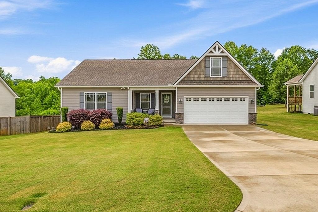 740 Hammett Pointe Court, Lyman, SC 29365