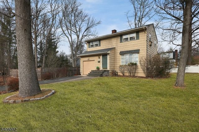 947 Dunham Ave, Westfield Town, NJ 07090