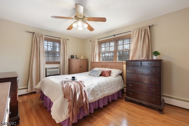 947 Dunham Ave, Westfield Town, NJ 07090