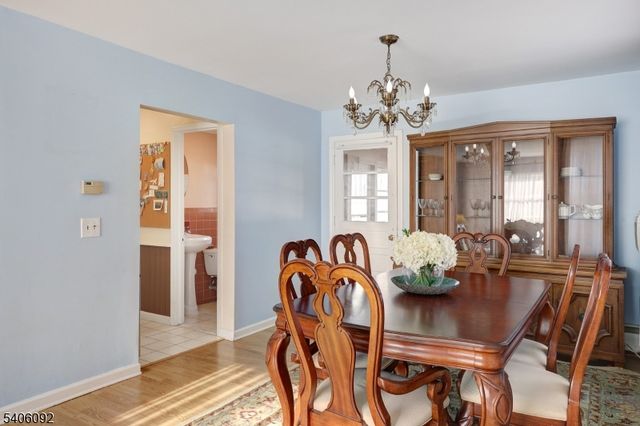 947 Dunham Ave, Westfield Town, NJ 07090