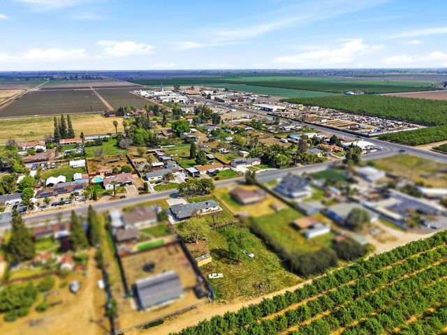 19091 Ave 150, Porterville, CA 93257