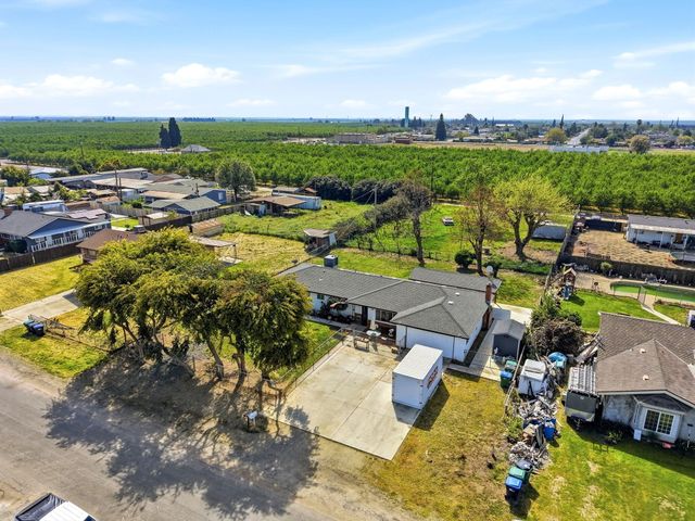 19091 Ave 150, Porterville, CA 93257