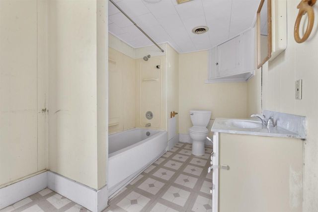 153 E 2ND STREET, Fond Du Lac, WI 54935