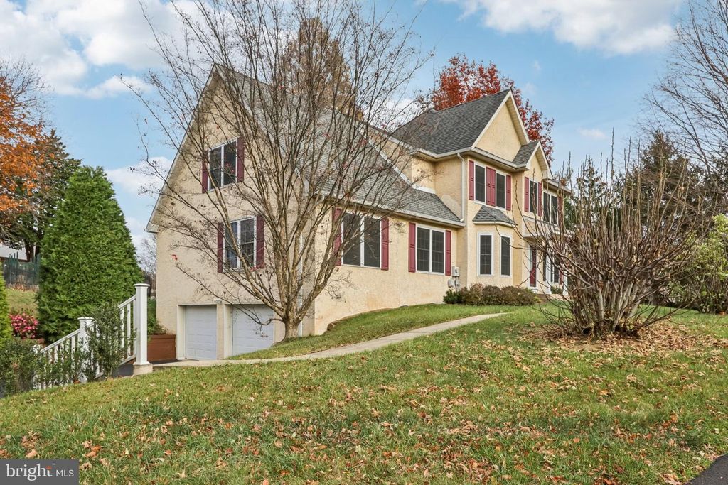 3530 GREG LN, Huntingdon Valley, PA 19006