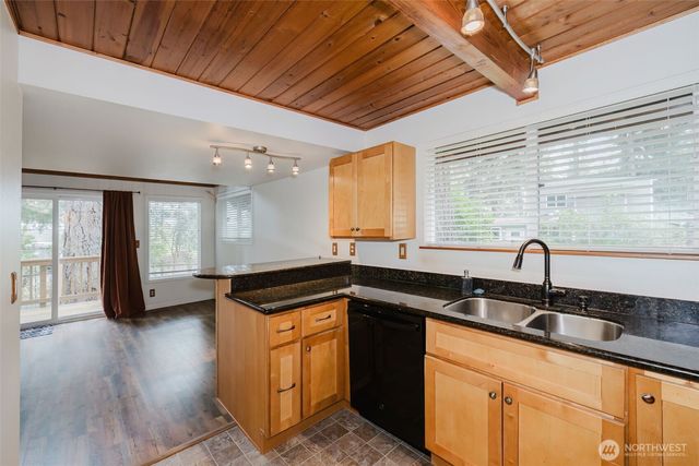 1822 190th Avenue SW, Lakebay, WA 98349