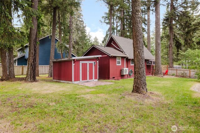 1822 190th Avenue SW, Lakebay, WA 98349