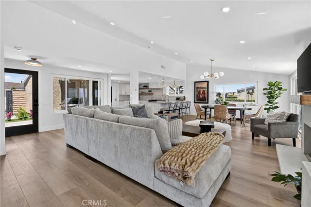31042 Carrara, Laguna Niguel, CA 92677
