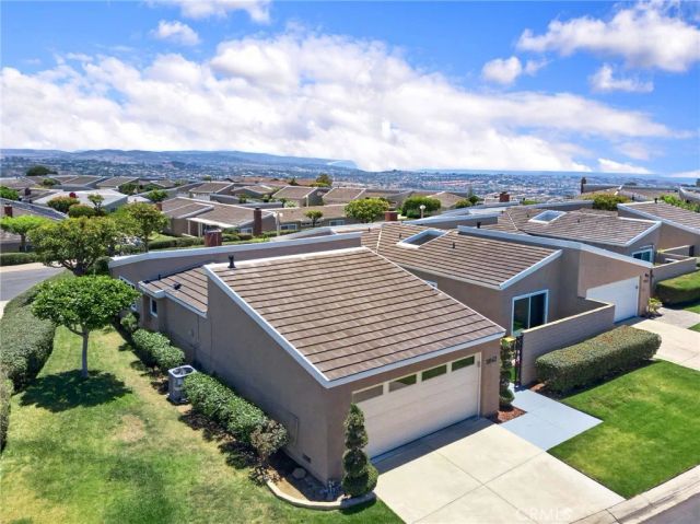 31042 Carrara, Laguna Niguel, CA 92677