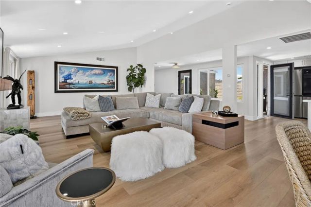 31042 Carrara, Laguna Niguel, CA 92677