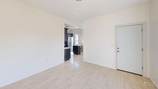 45 Henry Ave 2, Lynn, MA 01902