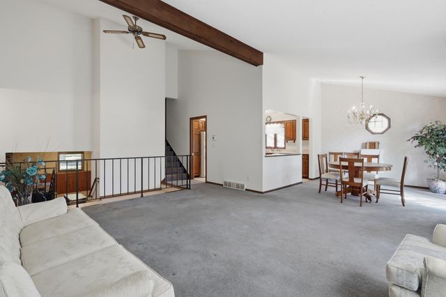 7965 75th Street S, Cottage Grove, MN 55016