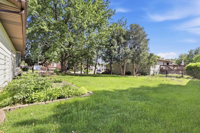 7965 75th Street S, Cottage Grove, MN 55016
