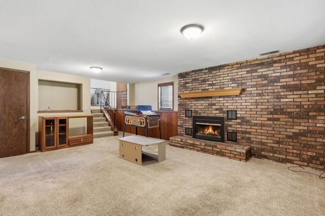 7965 75th Street S, Cottage Grove, MN 55016