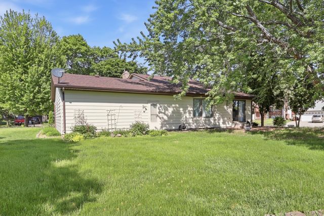 7965 75th Street S, Cottage Grove, MN 55016