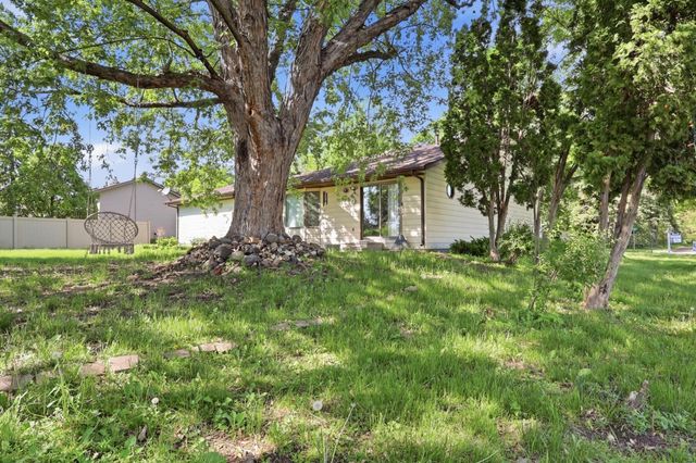 7965 75th Street S, Cottage Grove, MN 55016