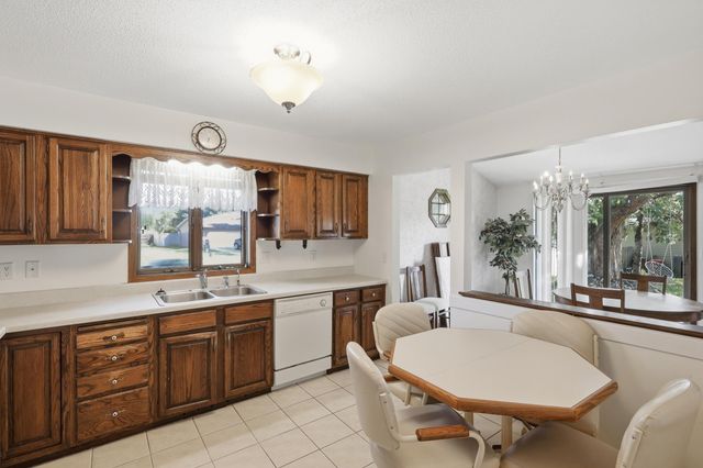 7965 75th Street S, Cottage Grove, MN 55016