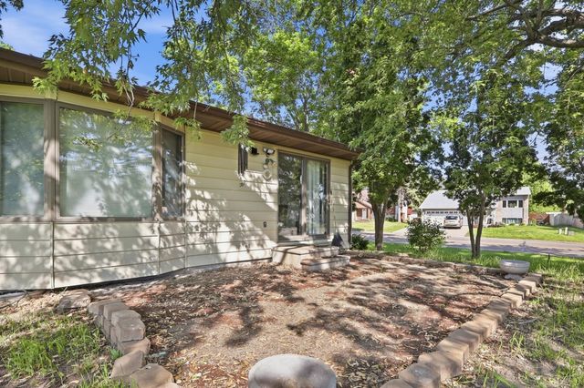 7965 75th Street S, Cottage Grove, MN 55016