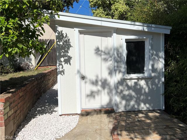 7649 Truxton, Los Angeles, CA 90045