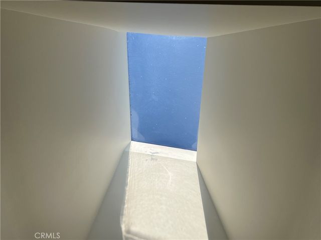 7649 Truxton, Los Angeles, CA 90045