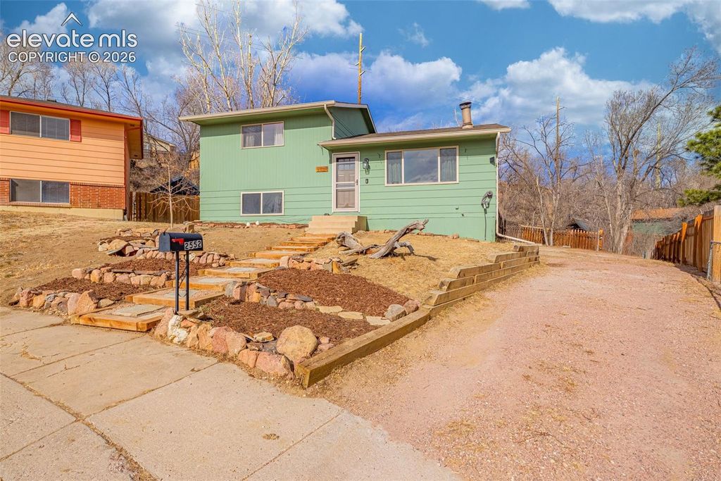 2552 Launcelot Court, Colorado Springs, CO 80904 — exterior