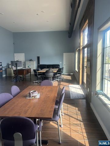 81 Passaic Avenue, Fairfield, NJ 07004