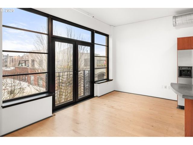 420 Nw 11TH Ave 506, Portland, OR 97209