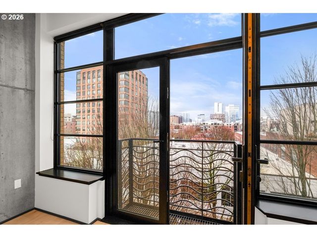 420 Nw 11TH Ave 506, Portland, OR 97209