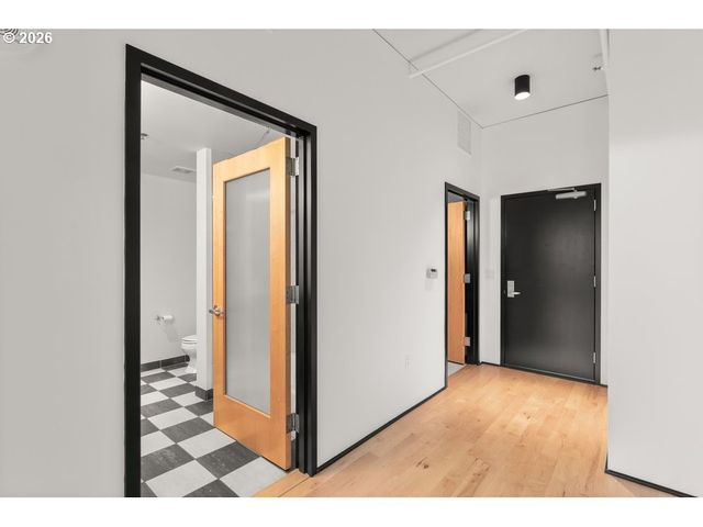 420 Nw 11TH Ave 506, Portland, OR 97209