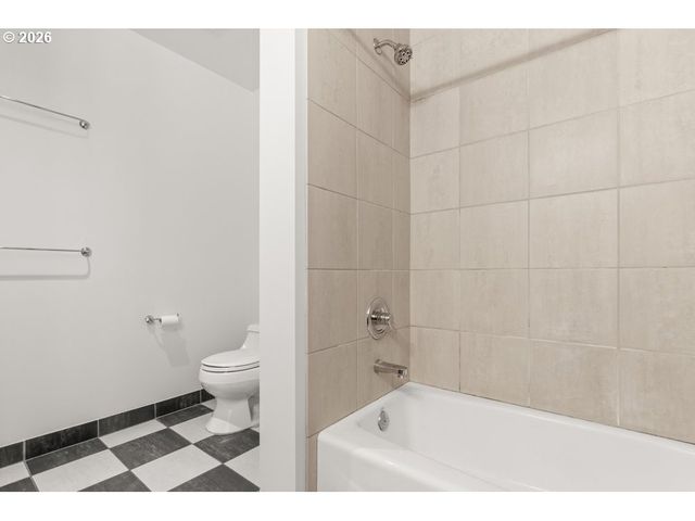 420 Nw 11TH Ave 506, Portland, OR 97209