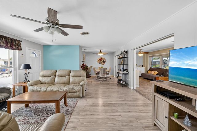 531 SHERIDAN DRIVE, Venice, FL 34293