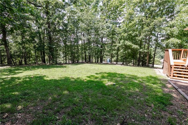 8 Winchester Lane, Bella Vista, AR 72715