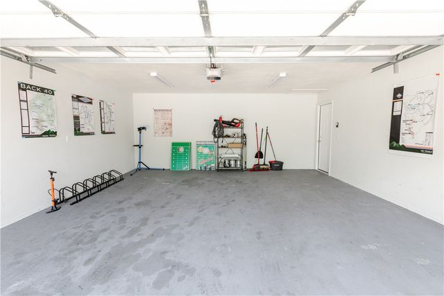 8 Winchester Lane, Bella Vista, AR 72715