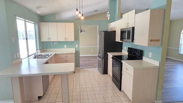 2820 SE Pace Drive, Port St. Lucie, Port St Lucie, FL 34984