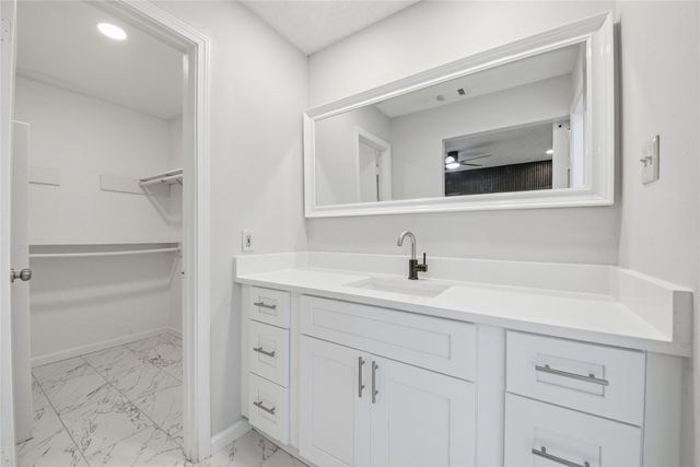 11123 Rippling Meadows Drive, Houston, TX 77064