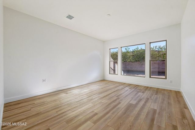 66101 E Cactus Lane, Tucson, AZ 85739