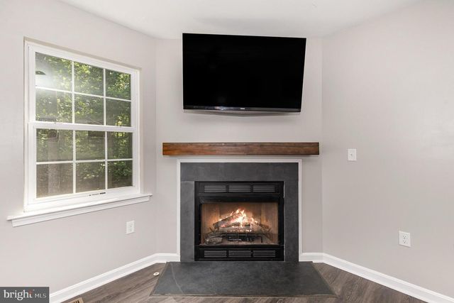 640 W ROCKY RUN RD, Fredericksburg, VA 22406