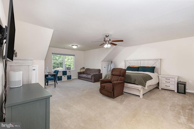 640 W ROCKY RUN RD, Fredericksburg, VA 22406