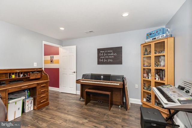 640 W ROCKY RUN RD, Fredericksburg, VA 22406