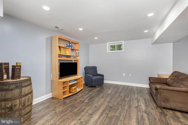 640 W ROCKY RUN RD, Fredericksburg, VA 22406