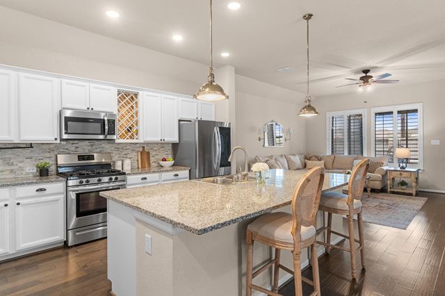 2710 Torrey Pines Drive, Brookshire, TX 77423