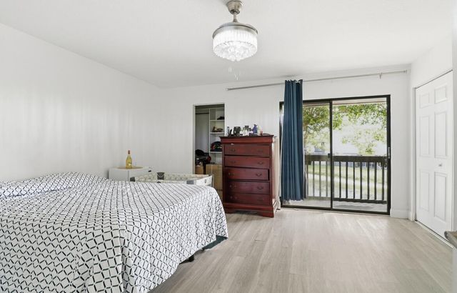 6304 Dockside Circle, Greenacres, FL 33463