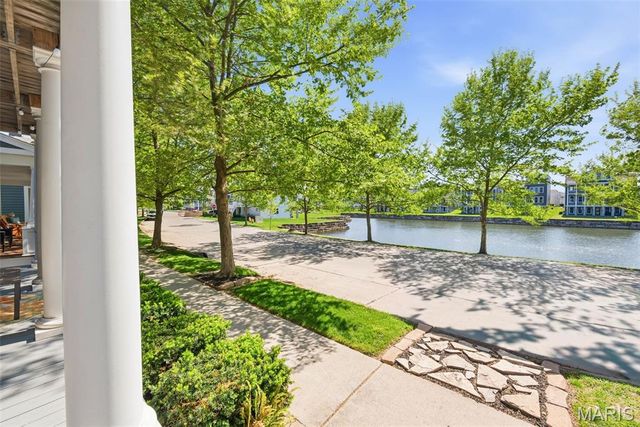 3520 Canal Street, St Charles, MO 63301